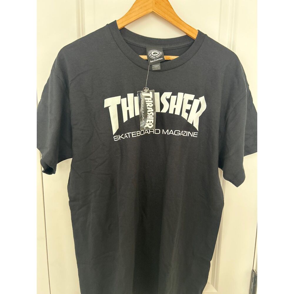 NWT Thrasher Magazine Skate Mag Logo T-Shirt Mens Large Black Graphic Tee